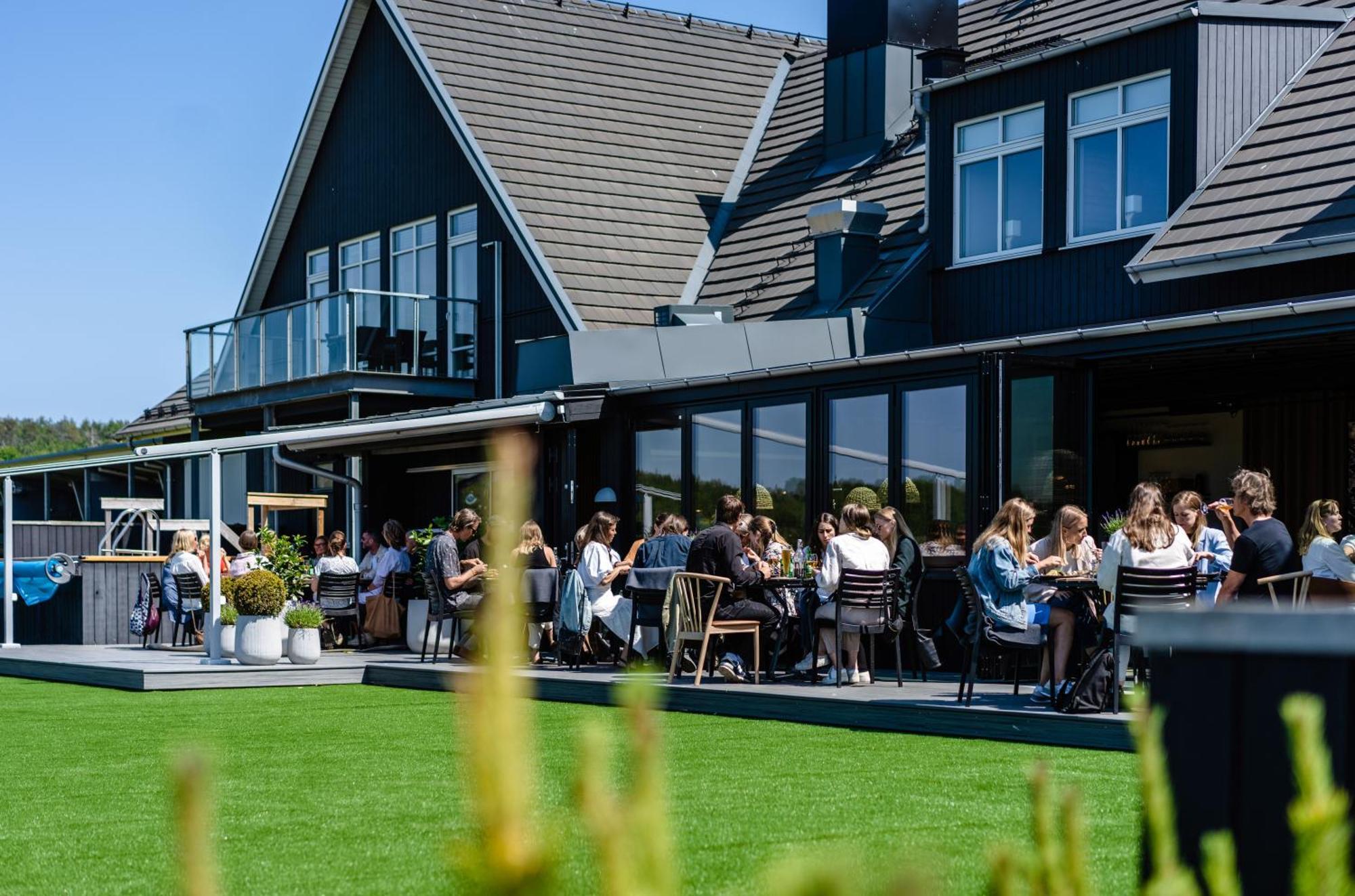 Halmstad Golfarena Hotell & Laegenheter Strandlida Exterior photo